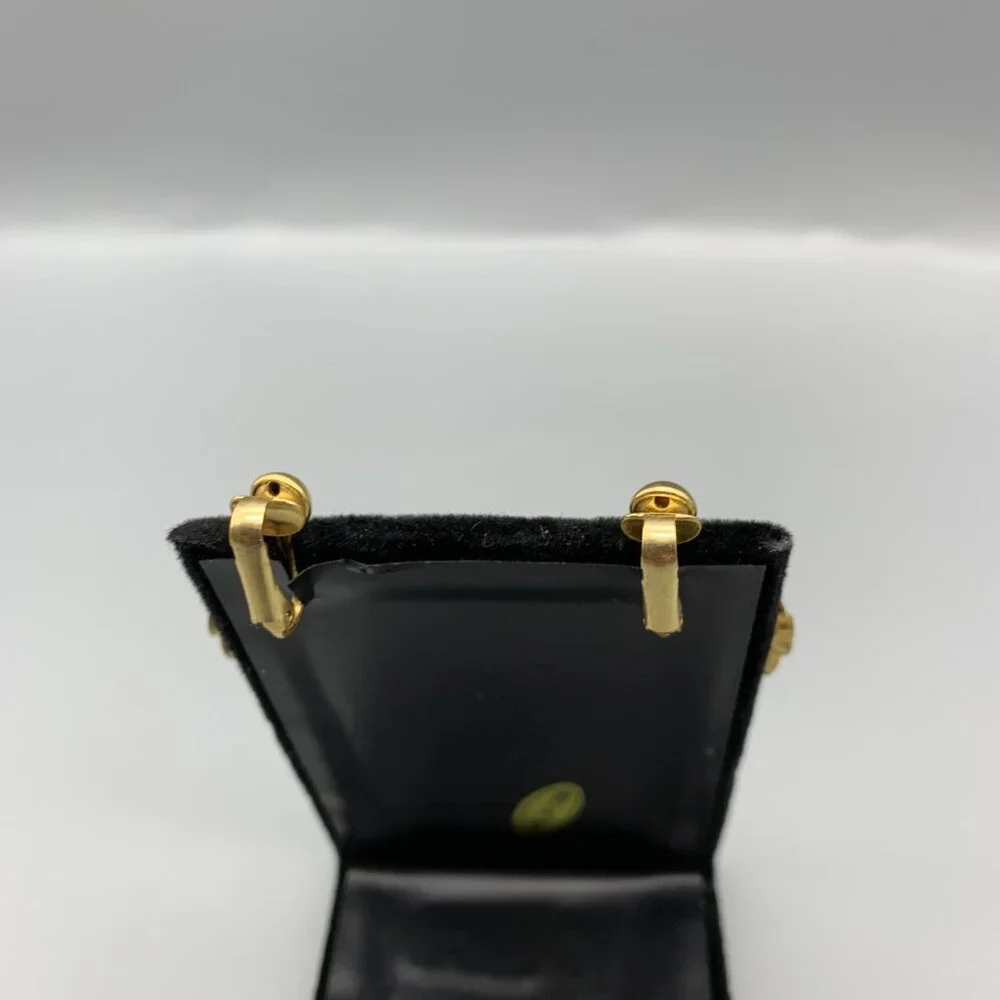 Gold-tone 1 1/4" Double Hoop Earrings with Clip Closure - Picture 4 of 7